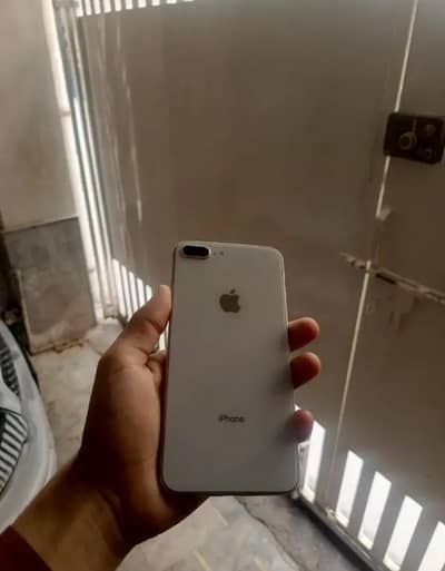 iphone 8 plus sim working non pta urgent sale