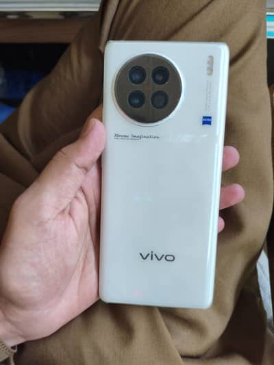 Vivo X90S 12+12 / 256 Non pta only phone and only for sale