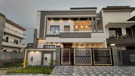 10 Marla Modern Facing Park House For Sale.