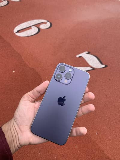 Iphone 14 pro max with original box