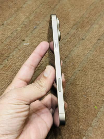 iPhone 16 pro max 256 Gb Waterpack 10/10 Batrry health 93%