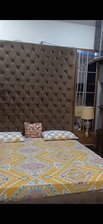 bed set with mattress