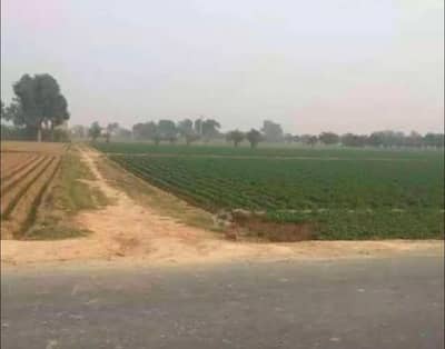 7 HUNDRED AND 40 KANAL AGRICULTRUAL LAND AVAILABLE FOR SALE ON MURIDKEH ROAD TOWARDS SHEIKHUPURA.