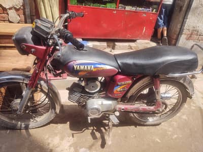 Yamaha 100cc 2005 Model