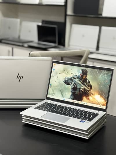 Hp elitebook 830 G8 i7 11th gen 512gb nvme touch laptop