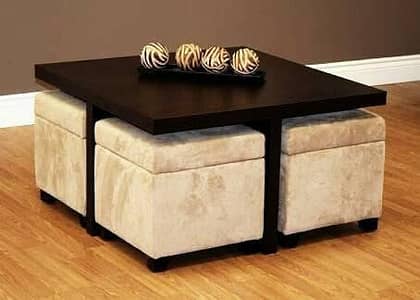 Center Table with 4 Stool included