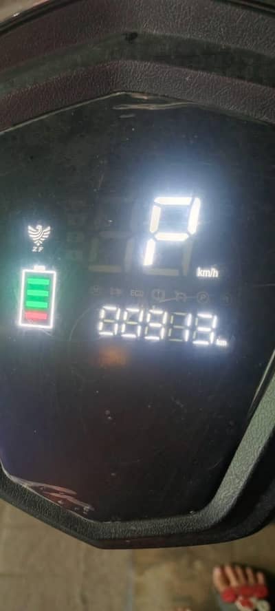 Electric scooty Zhongfa ev1