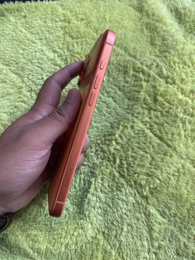 iPhone 17 pro Max ( paysical Plus ESIM )