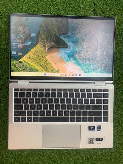 HP 1040 g8 i5 11gen touch 360