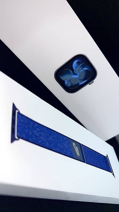 Apple Watch Series 11 46mm Space Grey Just Box Opened