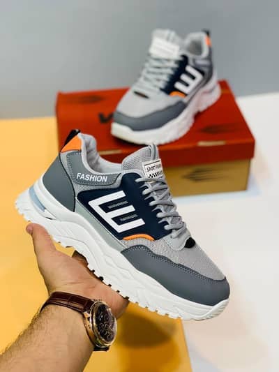 New Men's Joggers Size 11-12