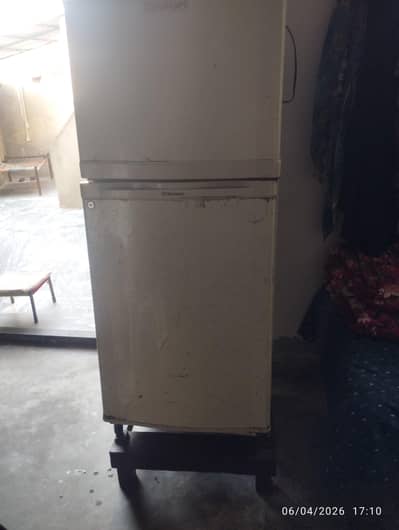 dawlance fridge