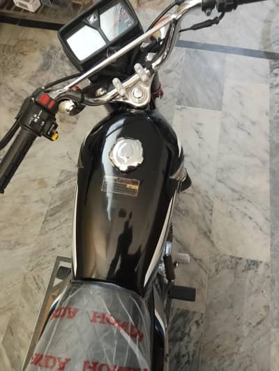 Honda 124 2025 model Applied for sall