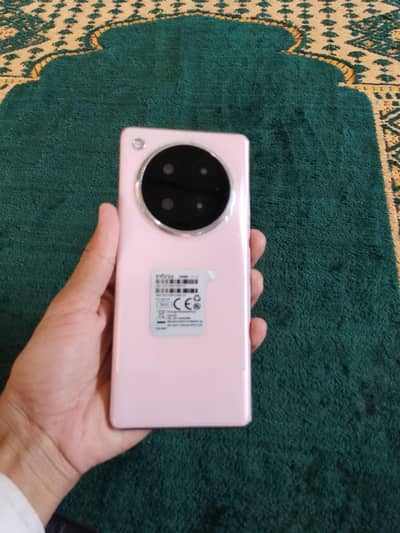 sirf foon par rabta infi 03240681045 16gb 256gb  laush candishan 10/10