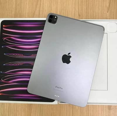 iPad pro m2 chip 6th Gen 256gb 12.9 inches for sale me