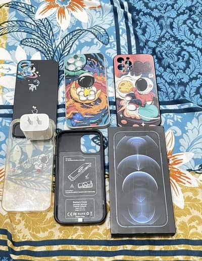 I phone 12 pro FU non pta 256 gb with complete box charger