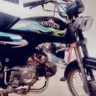 Unique Extreme UD 70 (Mint Condition)