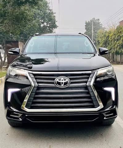 HRC Bulletproof & Luxury Vehicle Rentals – Lahore | VIP Travel Servic