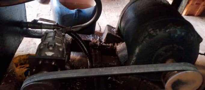 Hydraulic Molding Machine for Plastic Bush Manufacturing