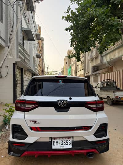 Toyota raiz TRD SPROTS