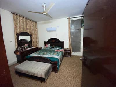 10MARLA UPPER PORTION FURNISHED PHASE 4