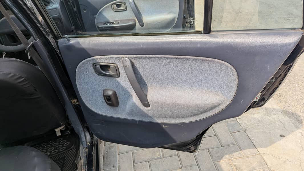 Daihatsu coure 2007 3