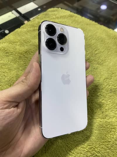 iPhone 13 pro approved