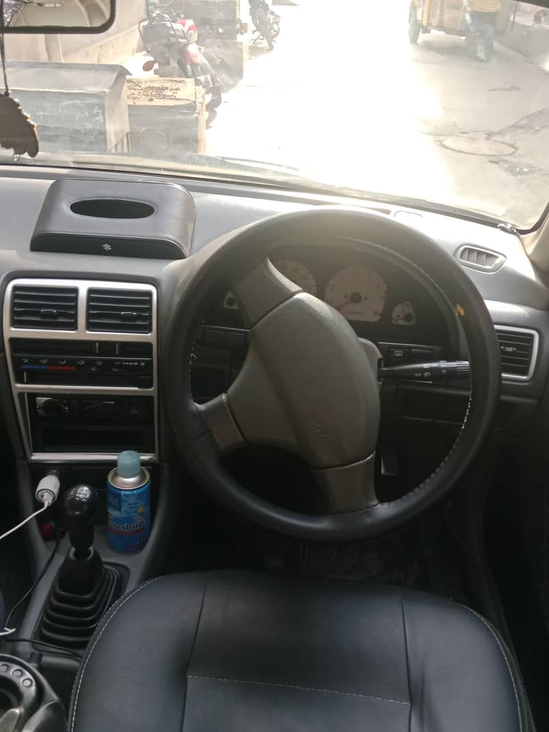 چھت ڈگی جان باقی ساری پینٹ ہے گاڑی میں کسی قسم کا کوئی کام نہیں ہے 6