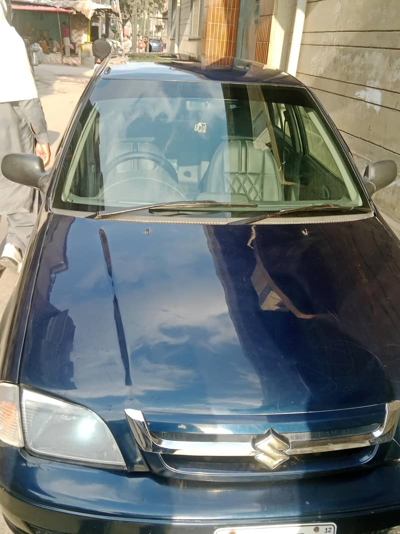 چھت ڈگی جان باقی ساری پینٹ ہے گاڑی میں کسی قسم کا کوئی کام نہیں ہے 7