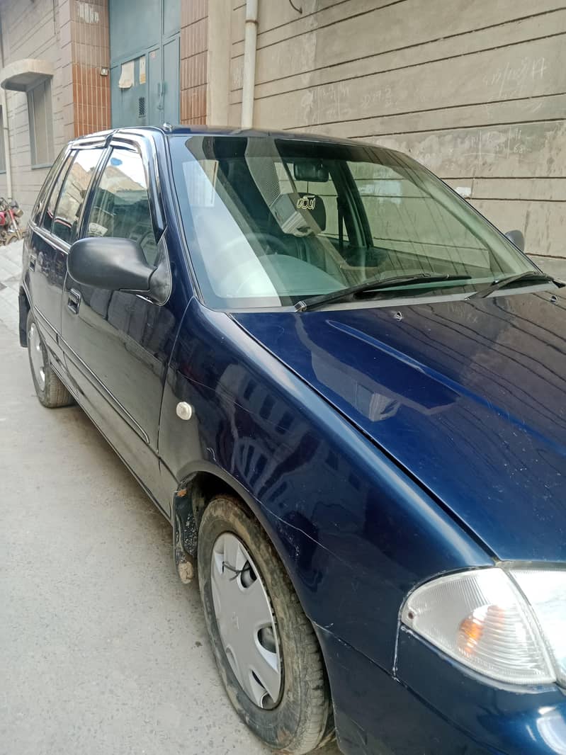 چھت ڈگی جان باقی ساری پینٹ ہے گاڑی میں کسی قسم کا کوئی کام نہیں ہے 16