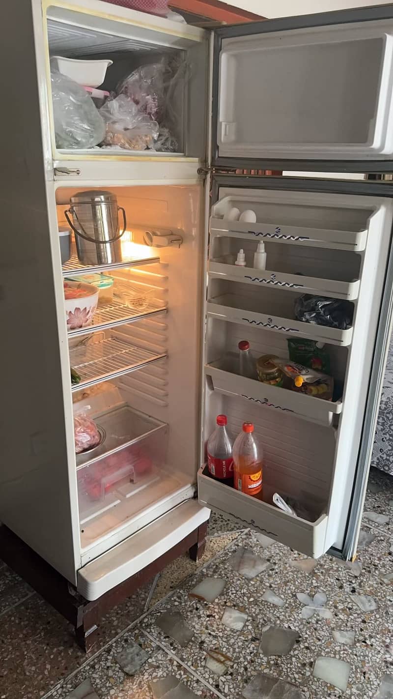 Refrigerator 1