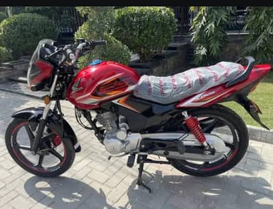 Honda CB125 F lushhh condition for sale