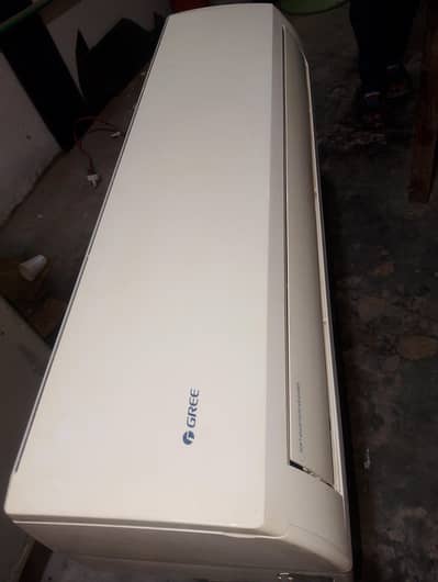 gree ac 1.5 tan all ok