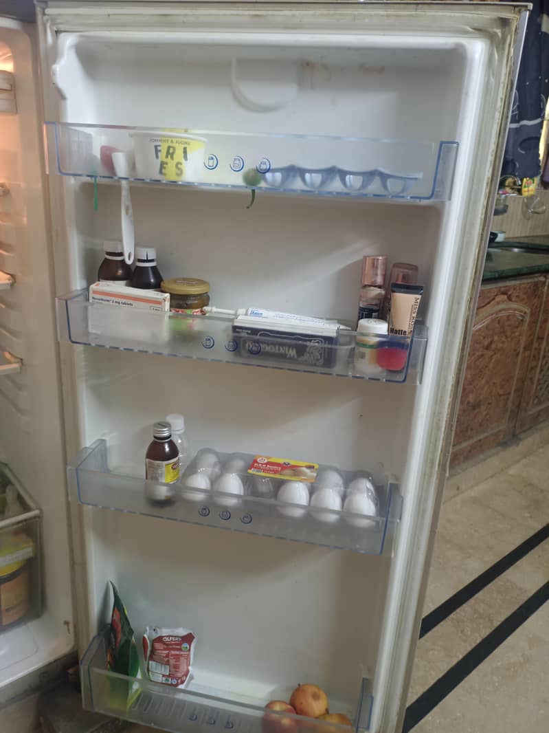 excellent service,perfect working. just sale it bcz want to buy big one 3