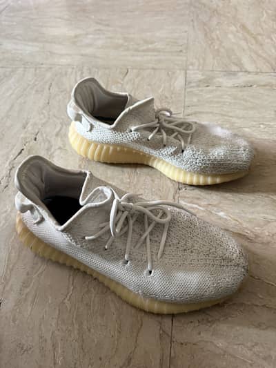 Adidad Yeezy original (us:8.5)