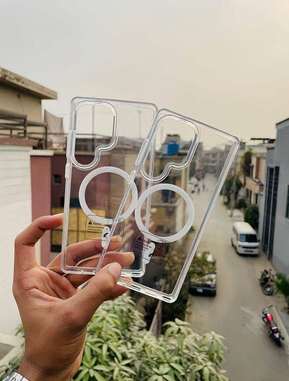 Spigen Premium Anti-Shock Clear MagSafe Case for Samsung S24/S25 Ultra