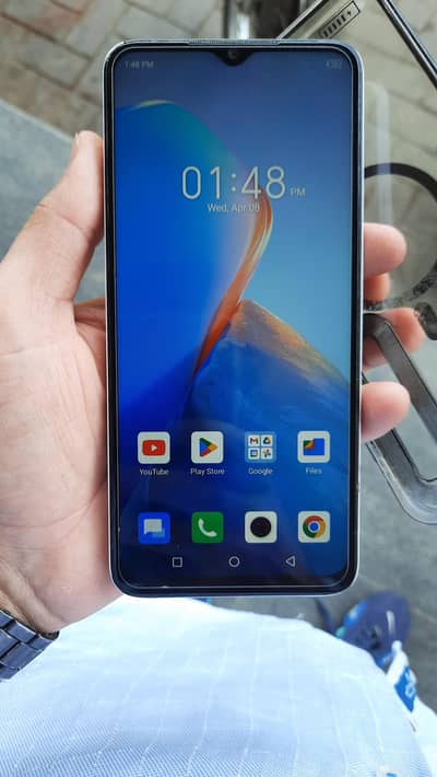 Infinix smart 7 HD 4/64 with box