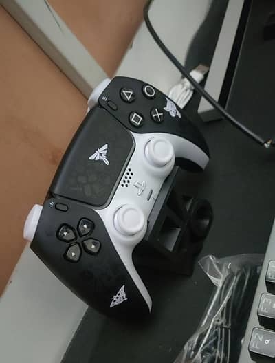 Ps5 controller “The last of us 2” special edition