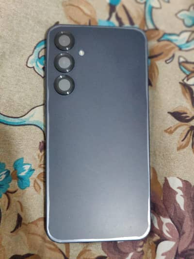 very good condition mobile bilkul new just box open hain