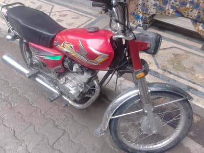 Honda  sada Shok krny waly hazar