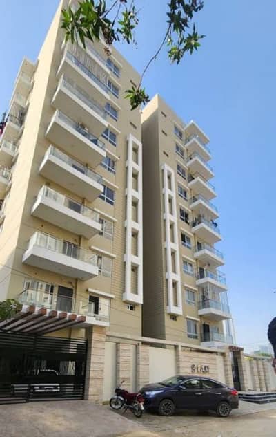 Specious Apartment Available For Rent