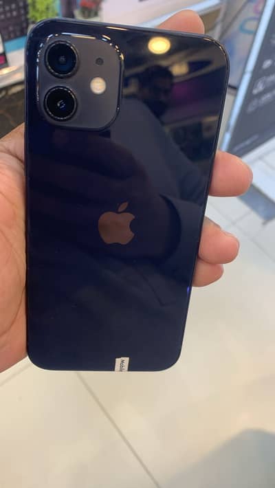 iPhone 12 JV 64GB – Excellent Condition