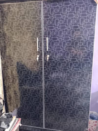 2 door cupboard hum brand new