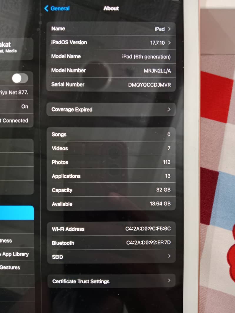 IPad 6th generation 9.7" 1