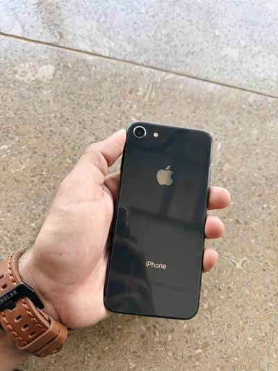 iPhone 8 64/Gp for sale