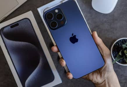 Apple iPhone 15 Pro Max 256GB Blue Titanium - Unlocked