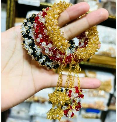 FLORAL JEWLERY AND ALL ARTIFICIAL JEWELRY AVAILABLE