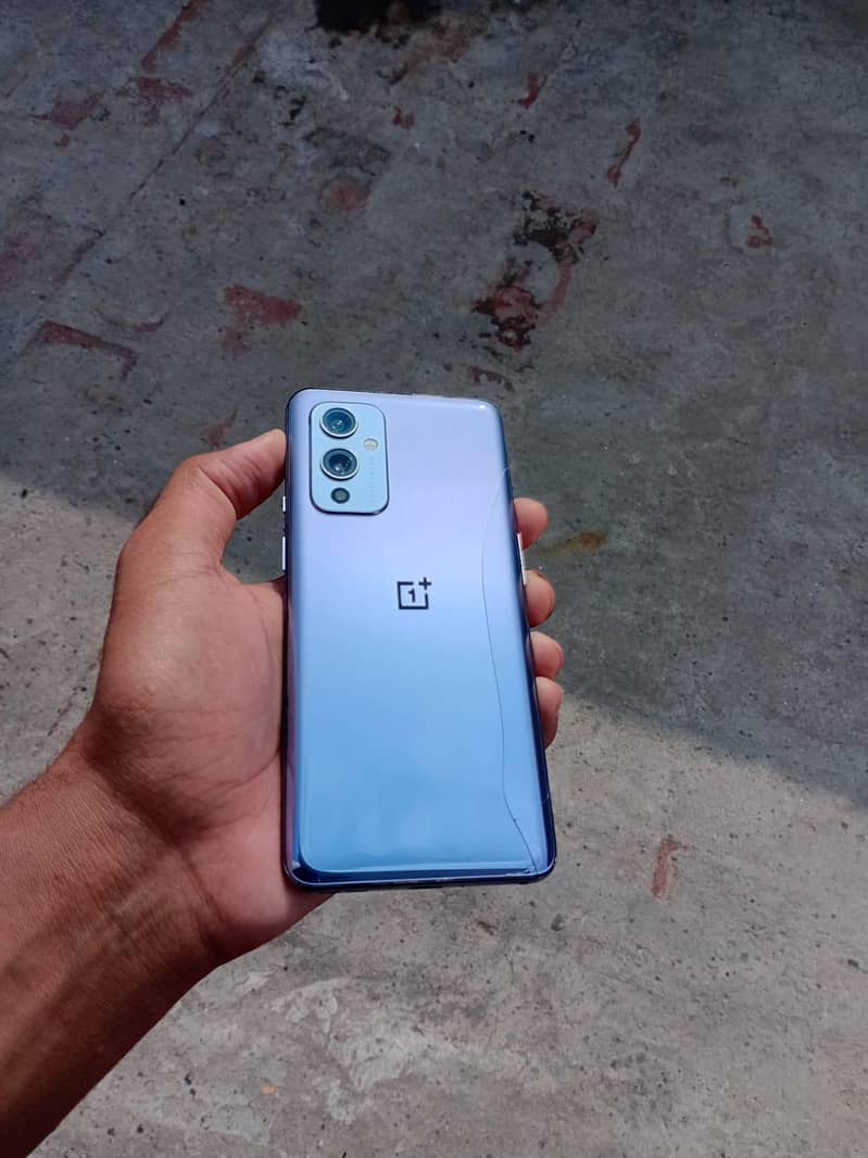 ONE PLUS 9 4