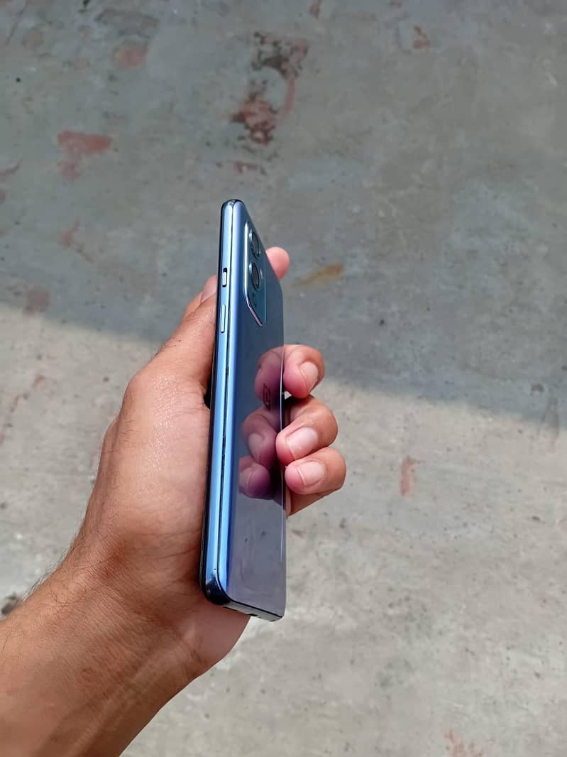 ONE PLUS 9 6