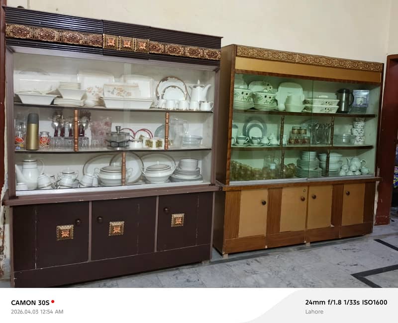 showcase / devider 2